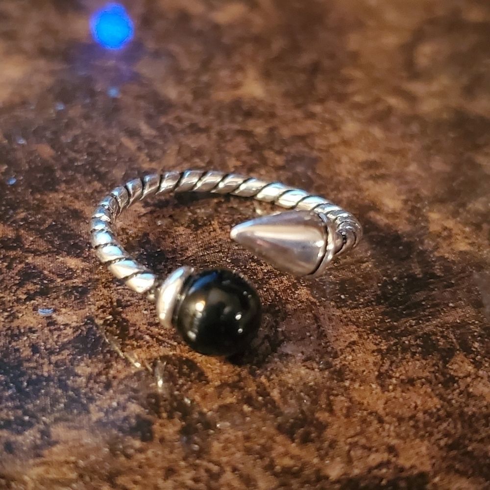 Thai 925 Sterling Silver Open Ring
